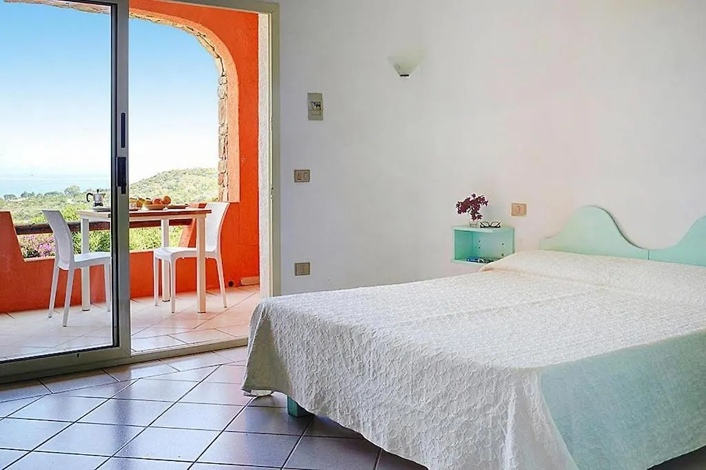 Holiday Home In Residence Lu Nibareddu In Loiri Monte Petrosu 0*,