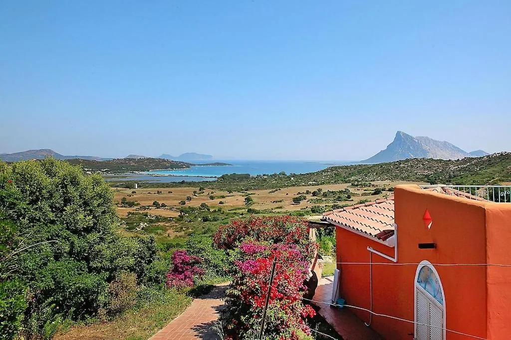 Apartment Holiday Home In Residence Lu Nibareddu In Loiri Monte Petrosu